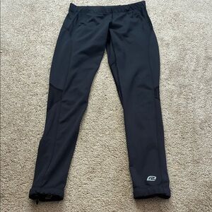 Road Runner Sports Black Athletic Pants size S